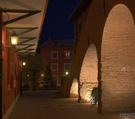 Apartahotel Borgo Papareschi