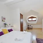 Borgo Papareschi 2* Roma
