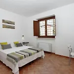 Borgo Papareschi 2*