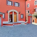 Apartahotel Borgo Papareschi
