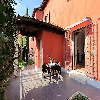 شقة فندقية Borgo Papareschi 2*