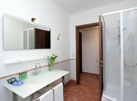 Borgo Papareschi شقة فندقية 2*