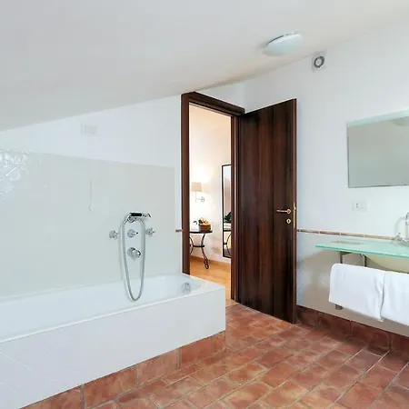 Borgo Papareschi Lägenhetshotell Rom