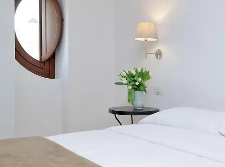 Borgo Papareschi Lägenhetshotell 2*